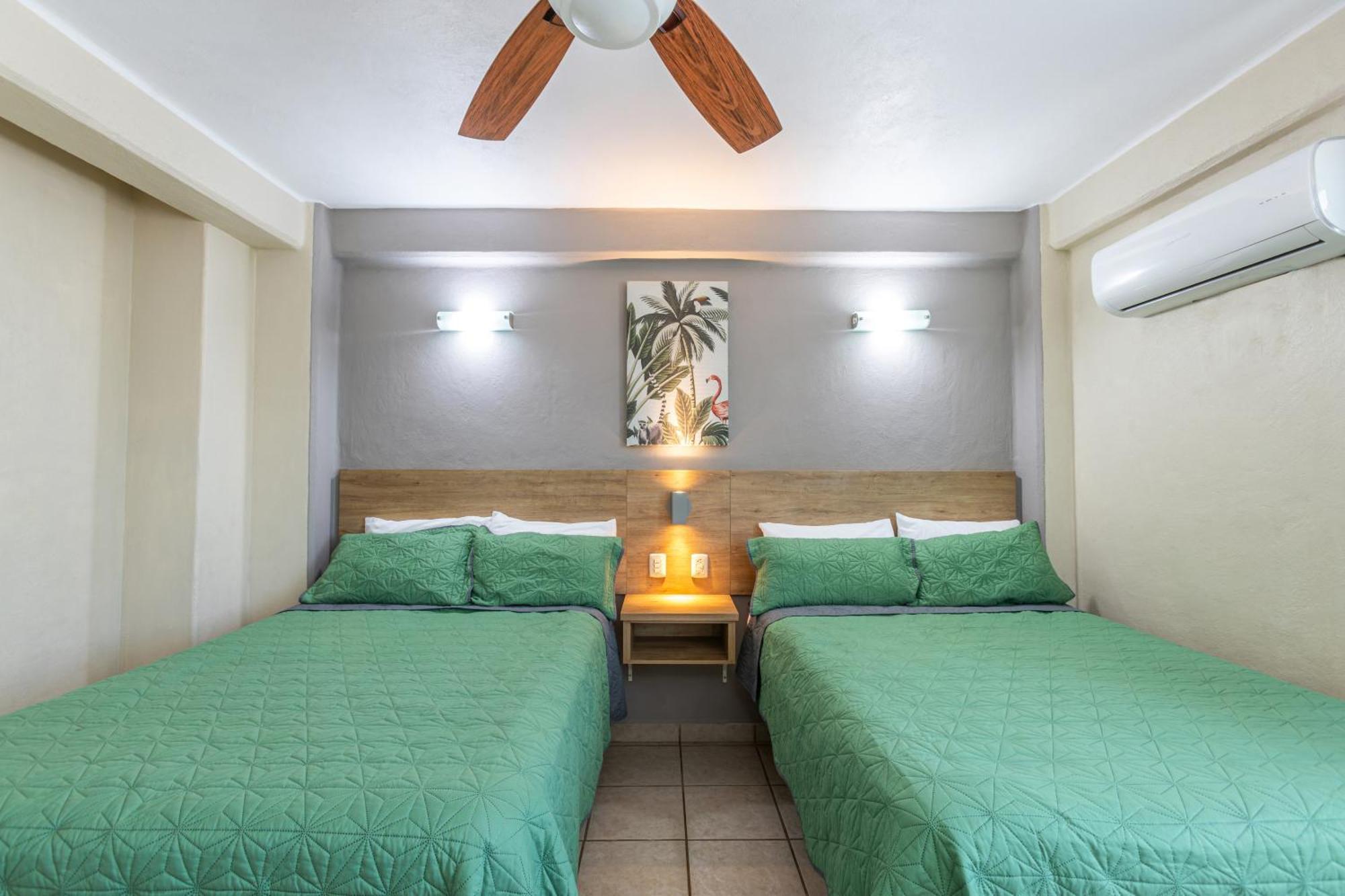 רינקון דה גוויאביטוס Torreblanca Beach Hotel And Suites Guayabitos - Desayuno Y Comida Incluido מראה חיצוני תמונה