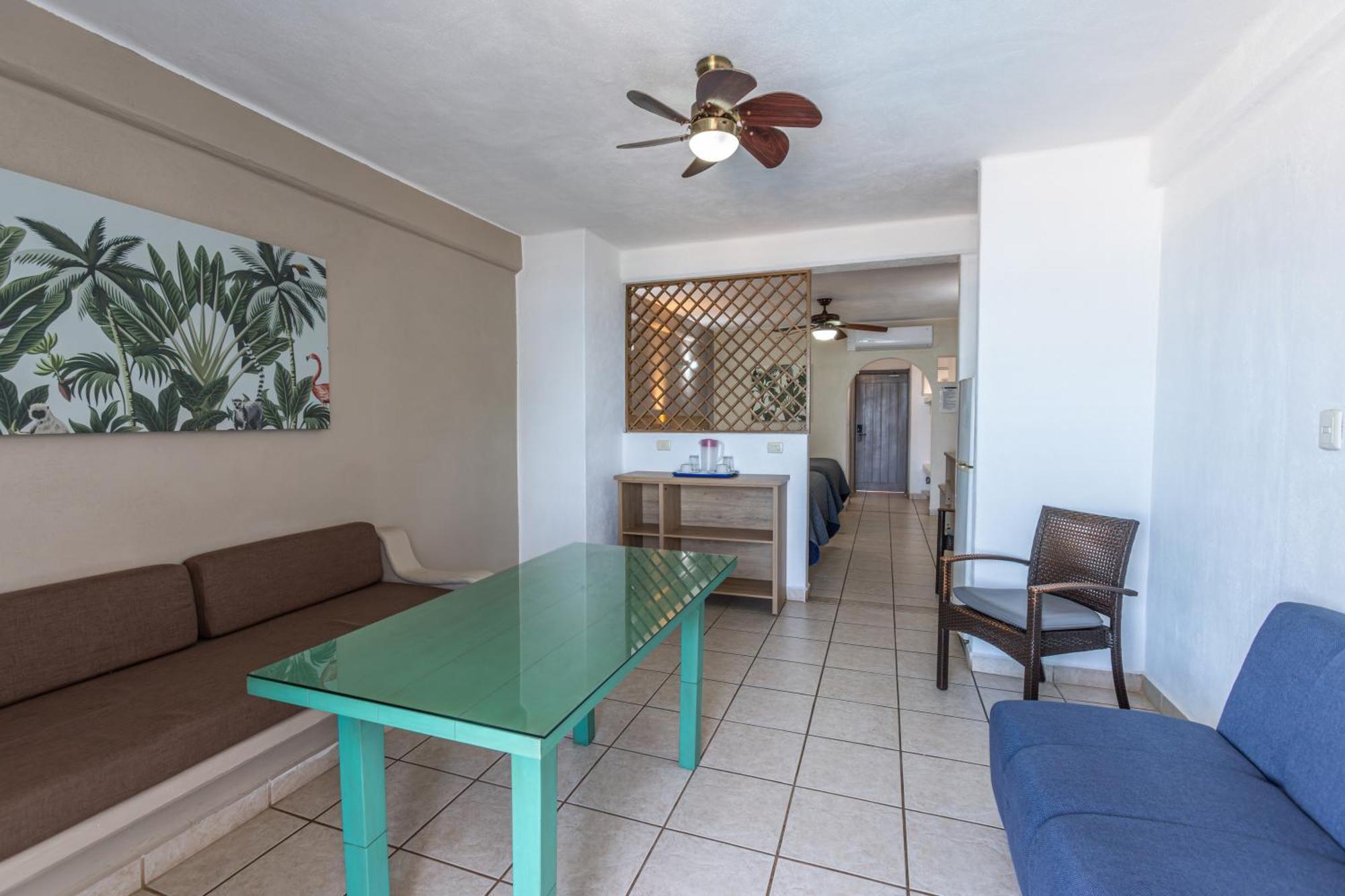 רינקון דה גוויאביטוס Torreblanca Beach Hotel And Suites Guayabitos - Desayuno Y Comida Incluido מראה חיצוני תמונה